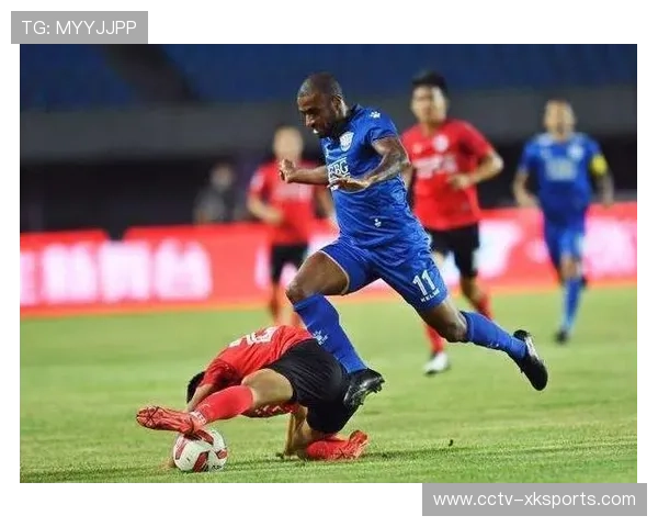 科莫控球打法解析：升班马如何成为意甲黑马