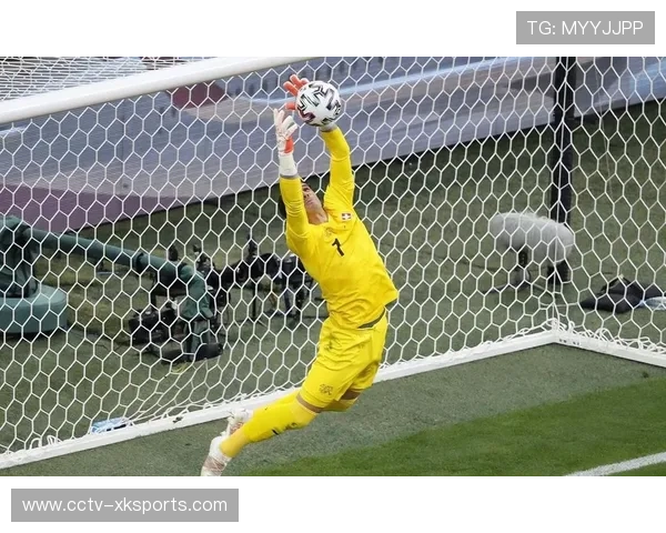 索默四次扑救难救主,国米门神表现依旧稳健 索默四次扑救难救主,国米门神表现依旧稳健